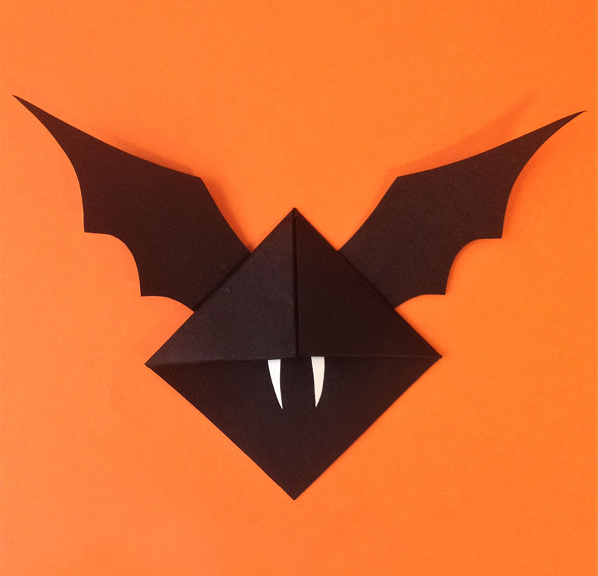 PAPERCHASE-HALLOWEEN-BAT-BOOKMARK-CRAFT-9